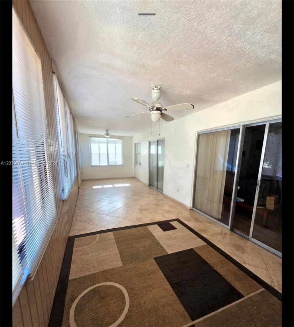 1327 NW 87th Ter, Coral Springs, FL 33071 Photo