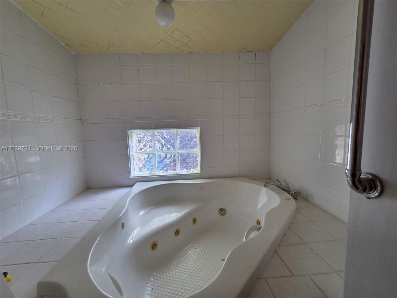 1327 NW 87th Ter, Coral Springs, FL 33071 Photo