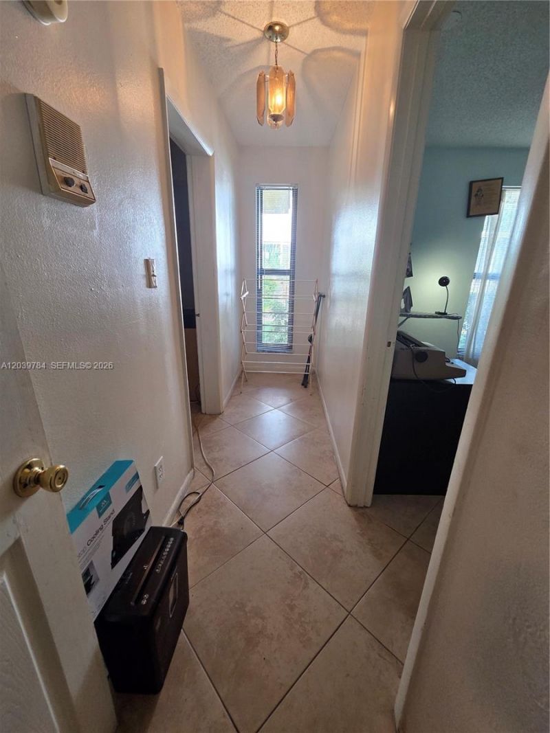 1327 NW 87th Ter, Coral Springs, FL 33071 Photo