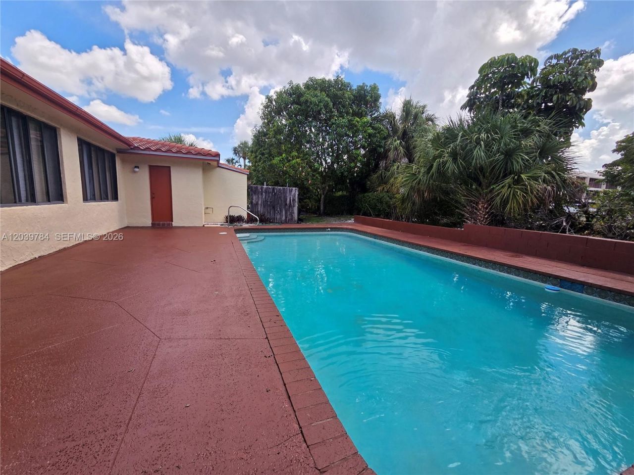 1327 NW 87th Ter, Coral Springs, FL 33071 Photo