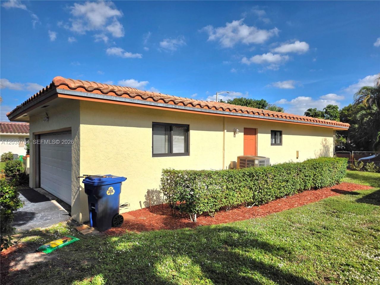1327 NW 87th Ter, Coral Springs, FL 33071 Photo