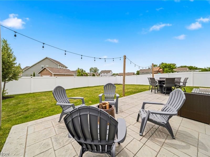 527 Birkdale Circle, Painesville Township, OH 44077 Photo 12