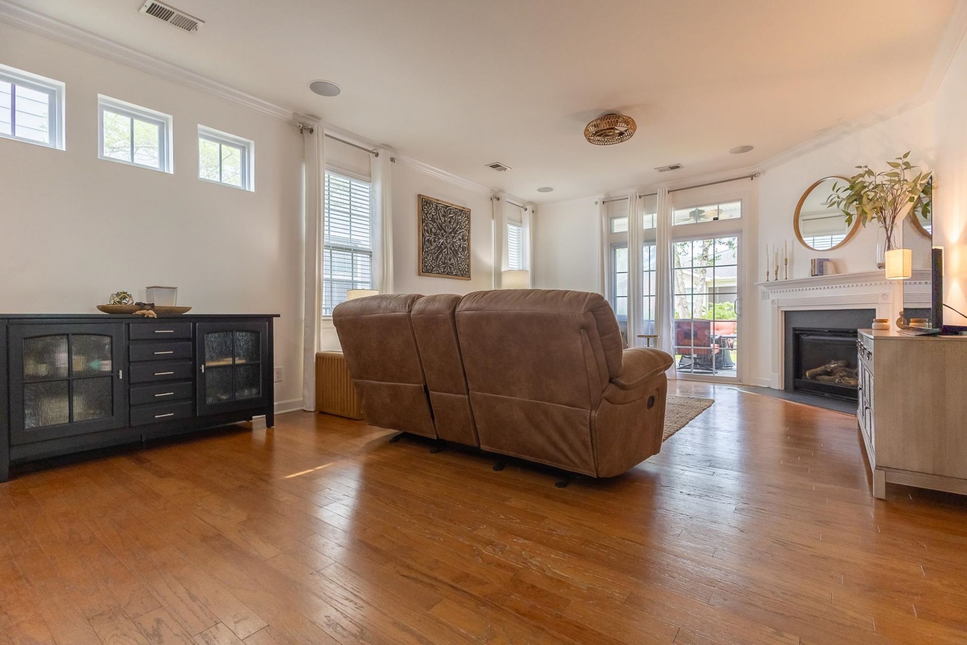 1569 Legends Ave. Photo 10
