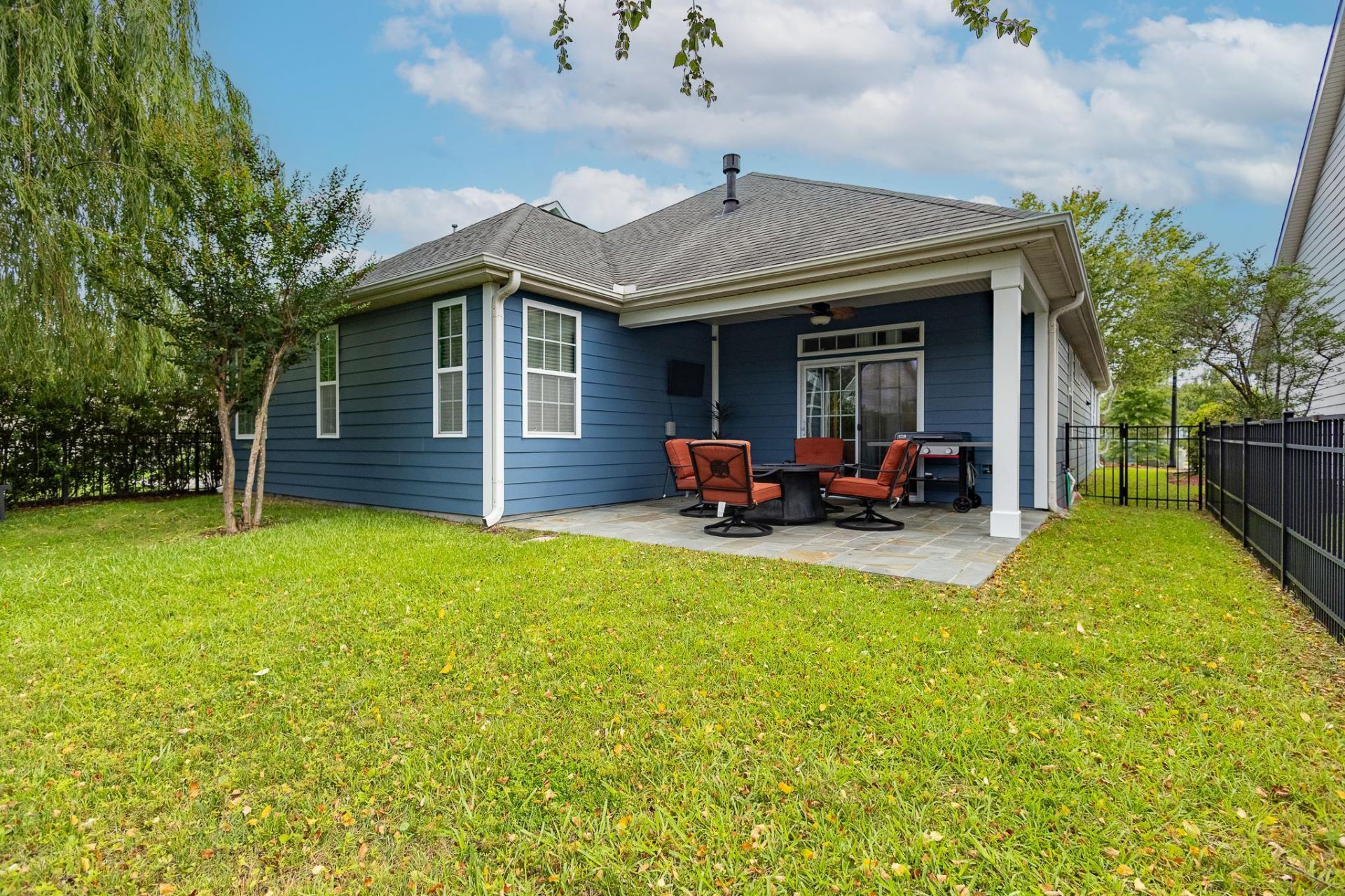 1569 Legends Ave. Photo 30