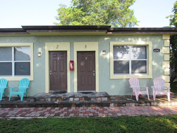 4283 Cocoanut Road, Unit 3, West Palm Beach, FL 33406