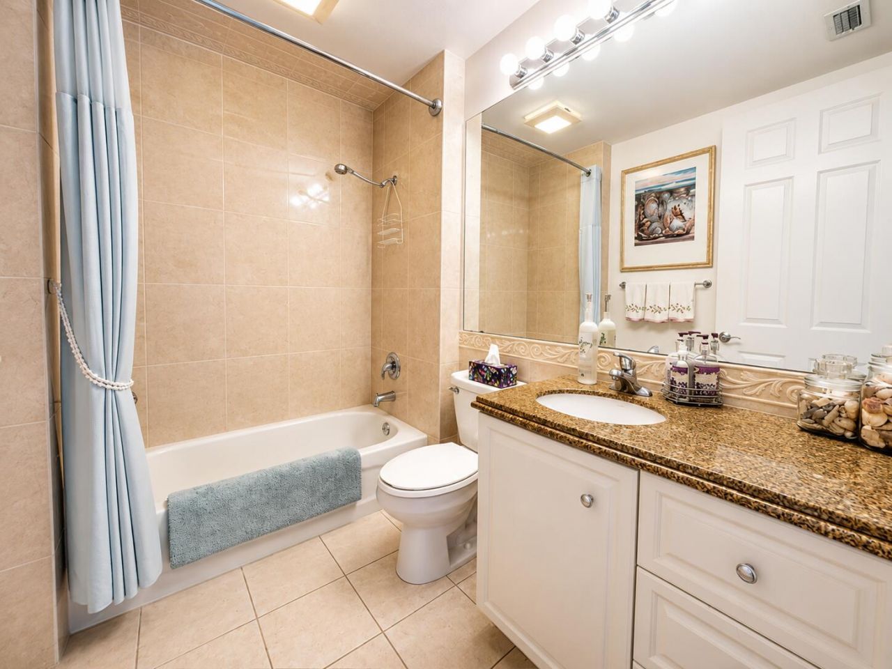 26 Harbour Isle Drive W, Unit 303, Fort Pierce, FL 34949 Photo