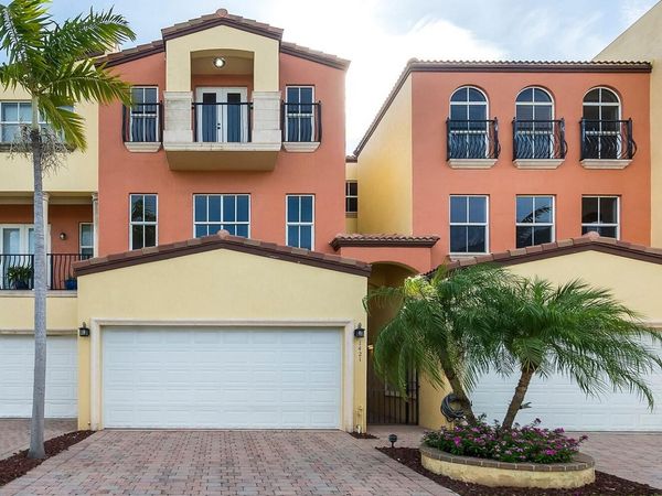 1421 NE 26th Avenue, Fort Lauderdale, FL 33304
