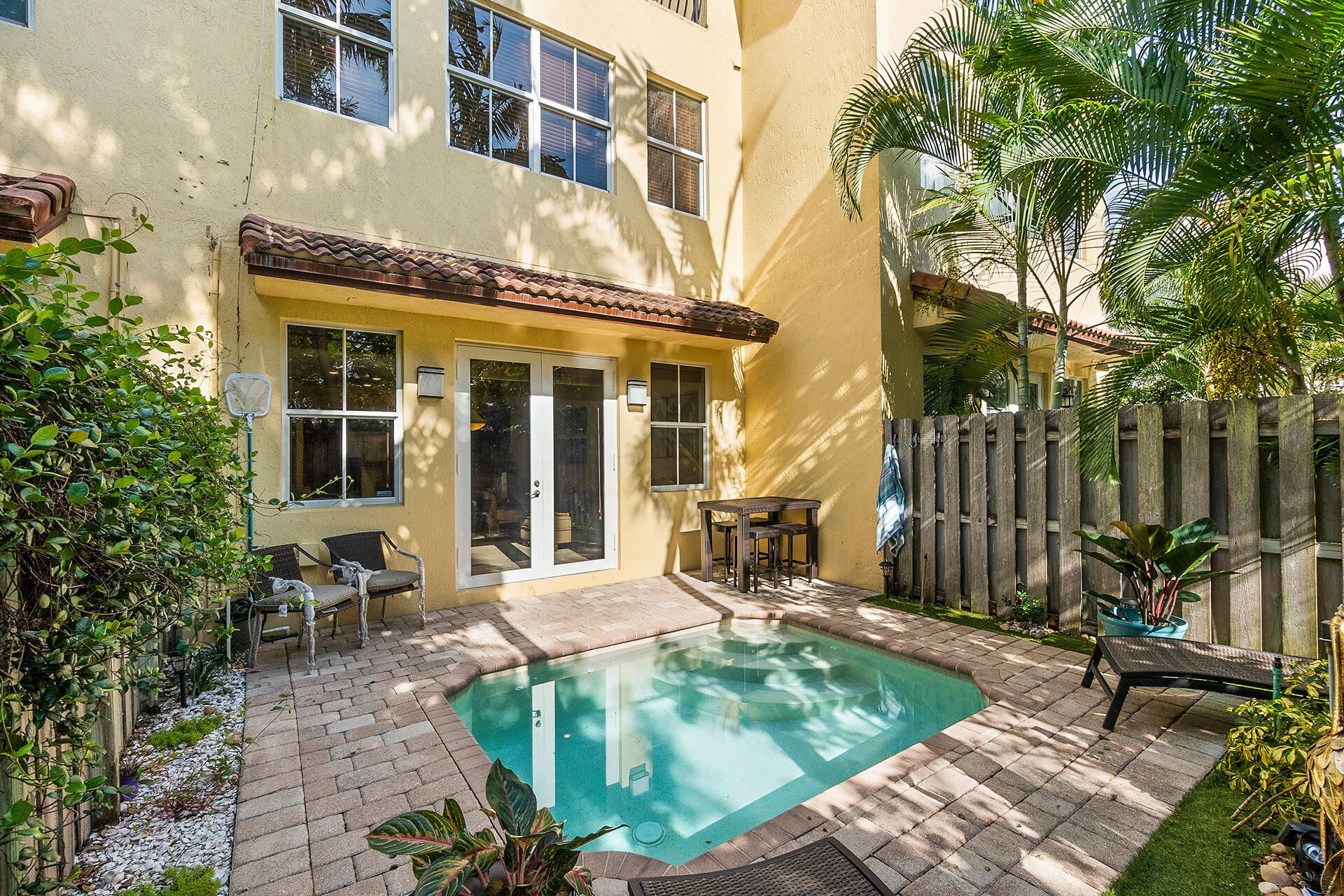 1421 NE 26th Avenue, Fort Lauderdale, FL 33304 Photo