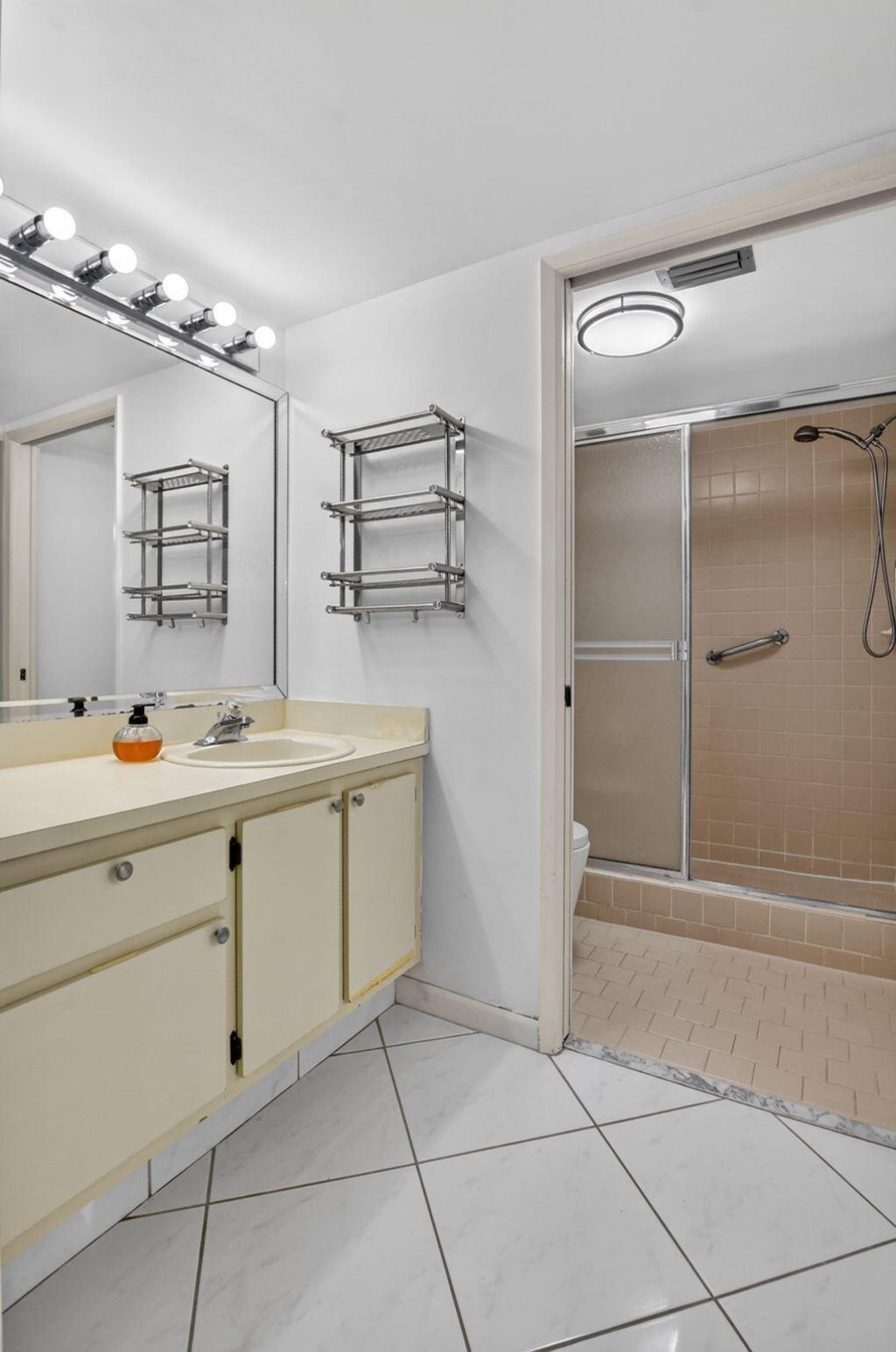 9095 Flynn Circle, Unit 6, Boca Raton, FL 33496 Photo