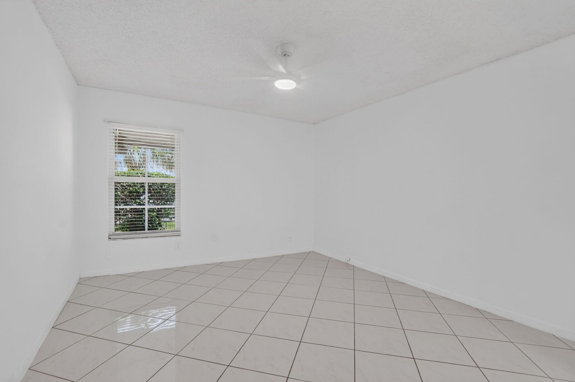 9095 Flynn Circle, Unit 6, Boca Raton, FL 33496 Photo