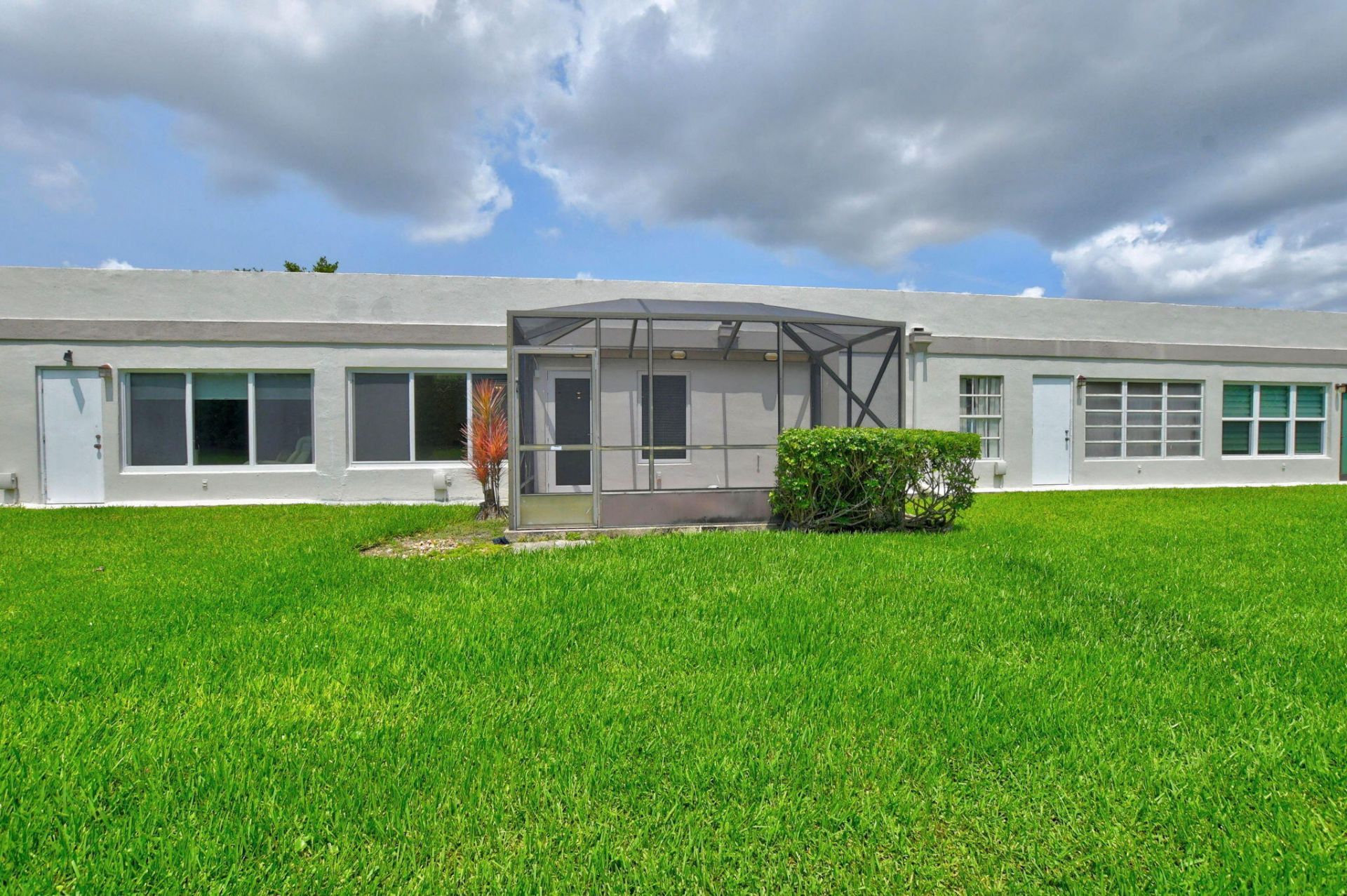 9095 Flynn Circle, Unit 6, Boca Raton, FL 33496 Photo