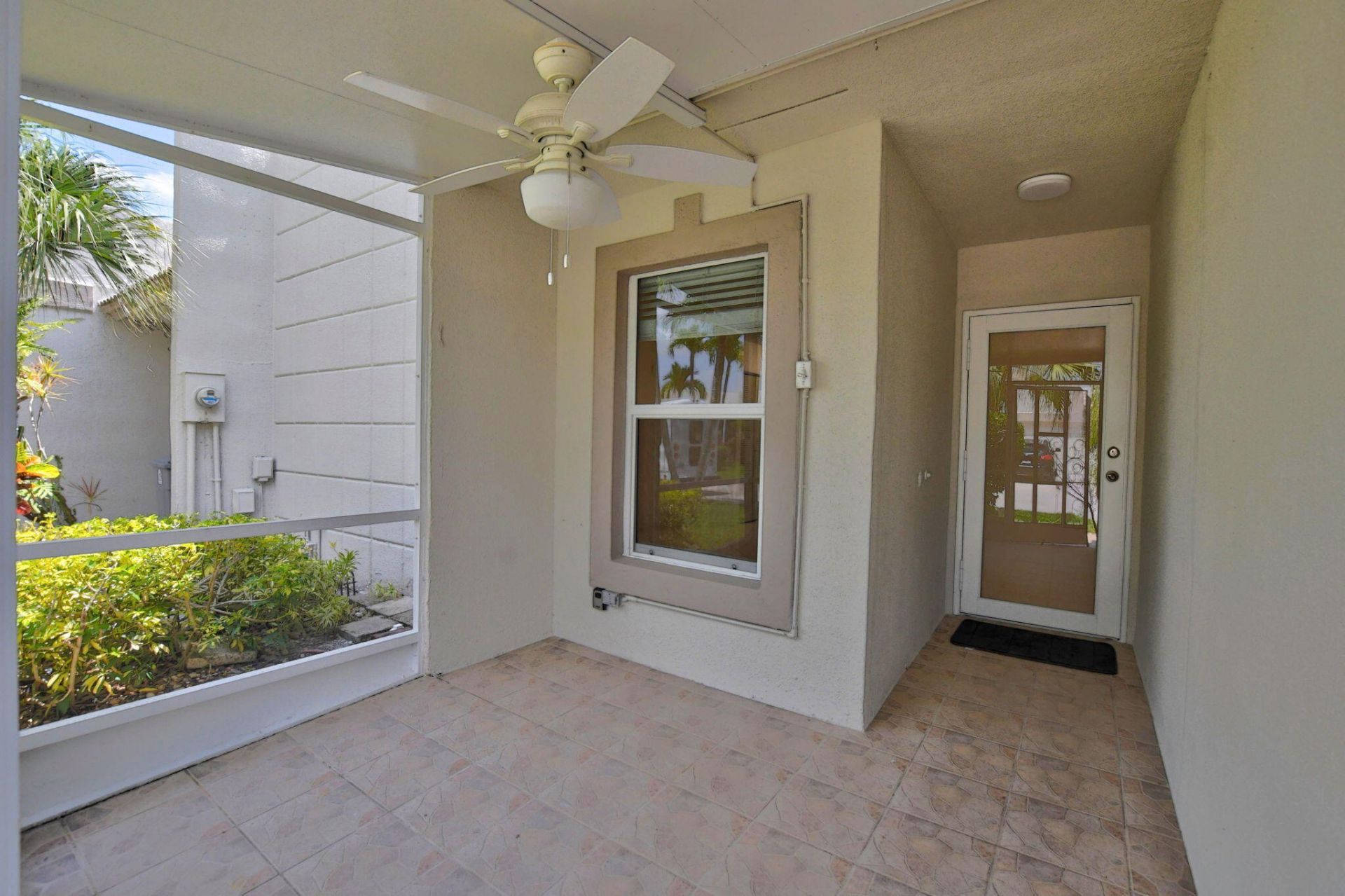 9095 Flynn Circle, Unit 6, Boca Raton, FL 33496 Photo