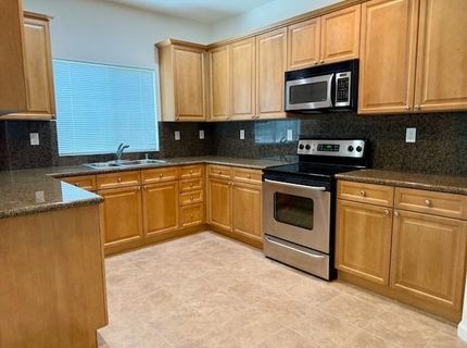 7751 George River Ln, Sacramento, CA 95831 Photo