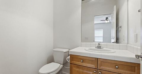 7751 George River Ln, Sacramento, CA 95831 Photo