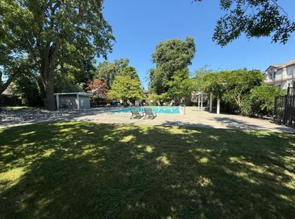 7751 George River Ln, Sacramento, CA 95831 Photo