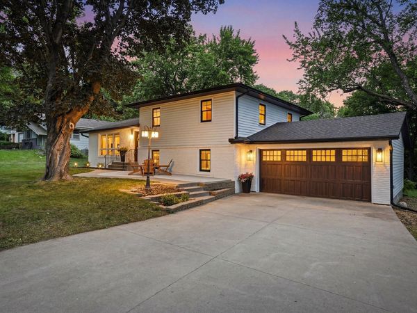6525 Maple Drive, Waconia, MN 55387