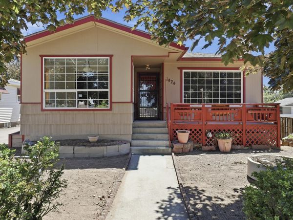 1424 E EMPIRE Ave, Spokane, WA 99207