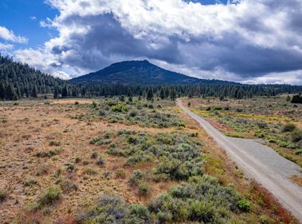 2990 Segundo Road, Beckwourth, CA 96129 Photo