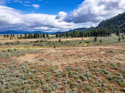 2990 Segundo Road, Beckwourth, CA 96129 Photo