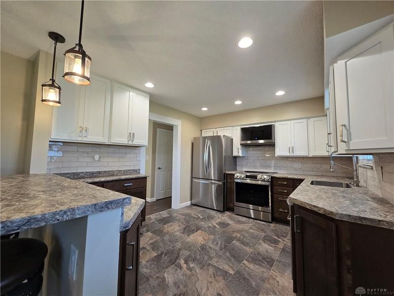 1617 Belvo Road, Miamisburg, OH 45342 Photo 13