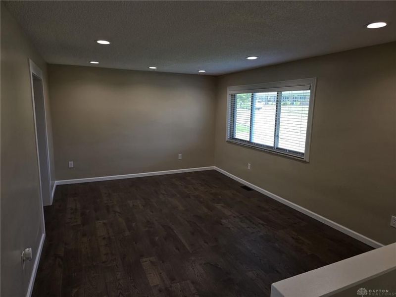 1617 Belvo Road, Miamisburg, OH 45342 Photo 9