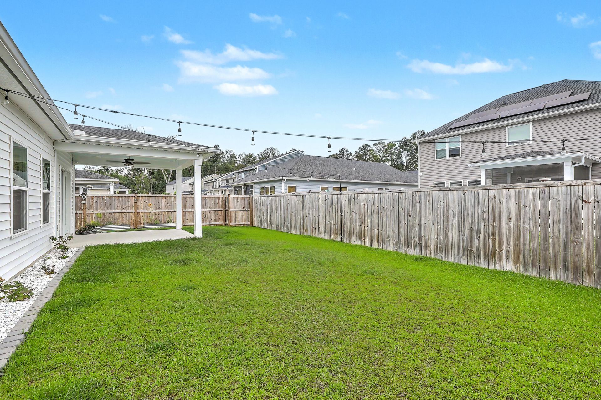 1423 Arabella Street Photo 32