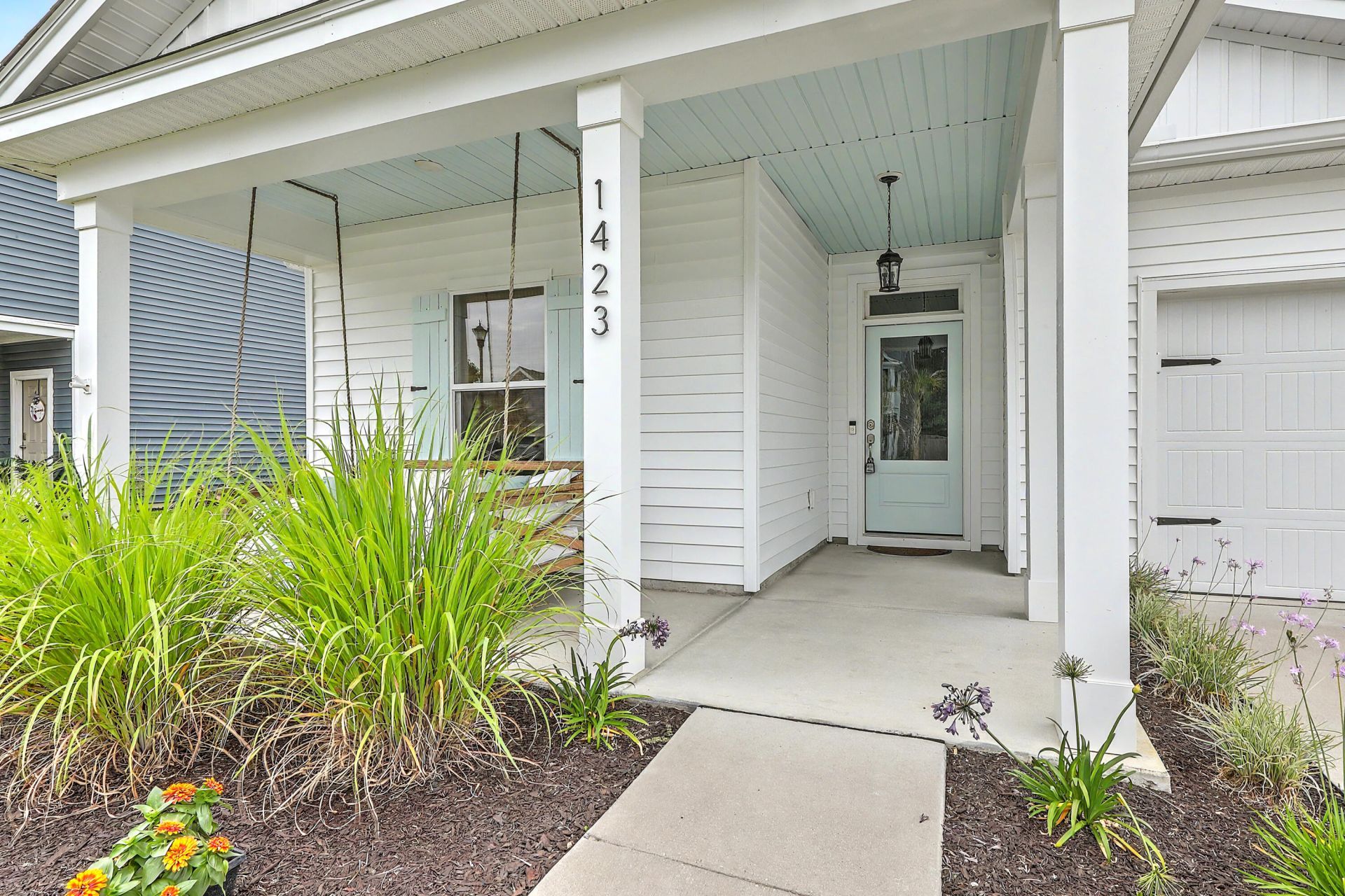 1423 Arabella Street Photo 4