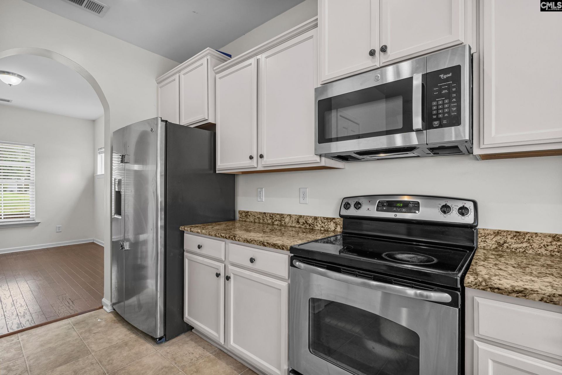 403 Whispering Oak Circle  Photo 15