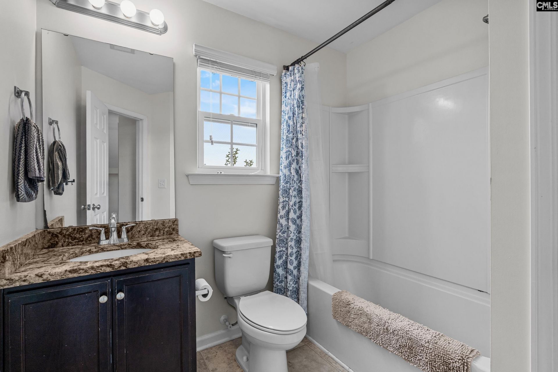 403 Whispering Oak Circle  Photo 33