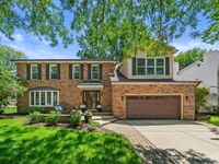 2425 Tanglewood Drive, Lisle, IL 60532 primary photo