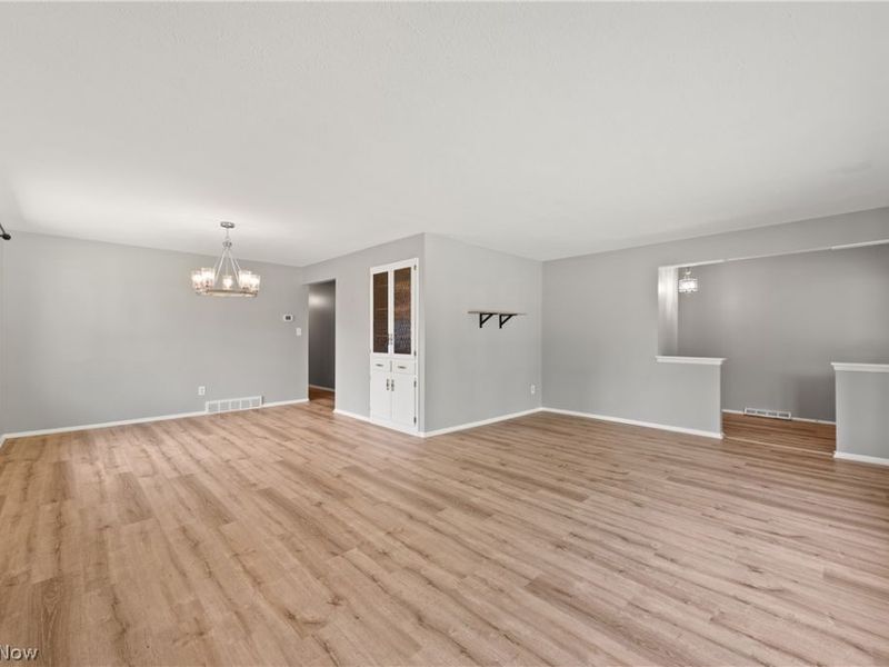 7705 Klein Drive , Middleburg Heights, OH 44130 Photo 16