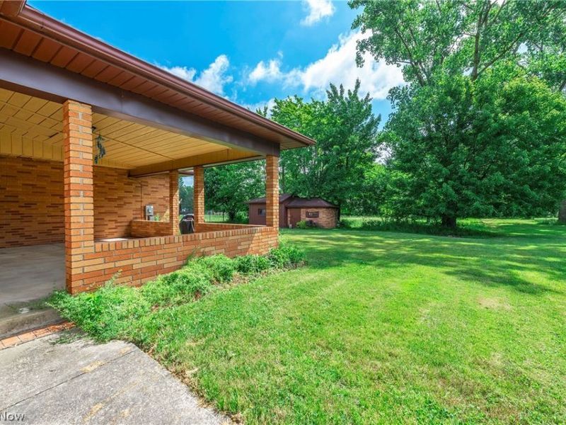 7705 Klein Drive , Middleburg Heights, OH 44130 Photo 29