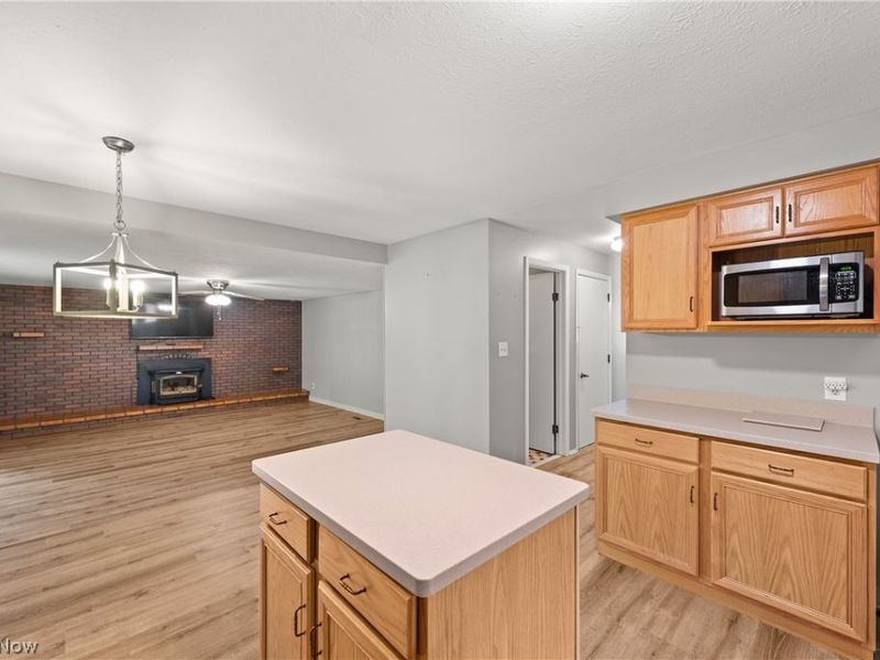 7705 Klein Drive , Middleburg Heights, OH 44130 Photo 7