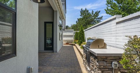 721 W Pleasant Oak Trail, Reno, NV 89511 Photo