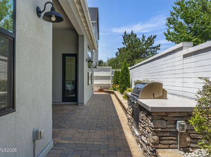 721 W Pleasant Oak Trail, Reno, NV 89511 Photo