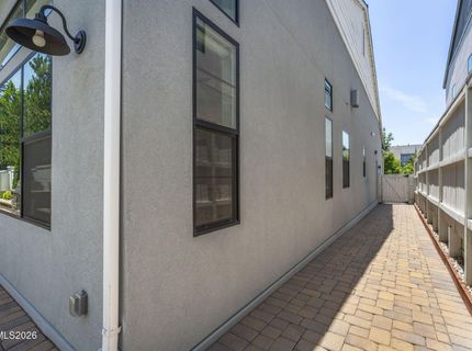 721 W Pleasant Oak Trail, Reno, NV 89511 Photo
