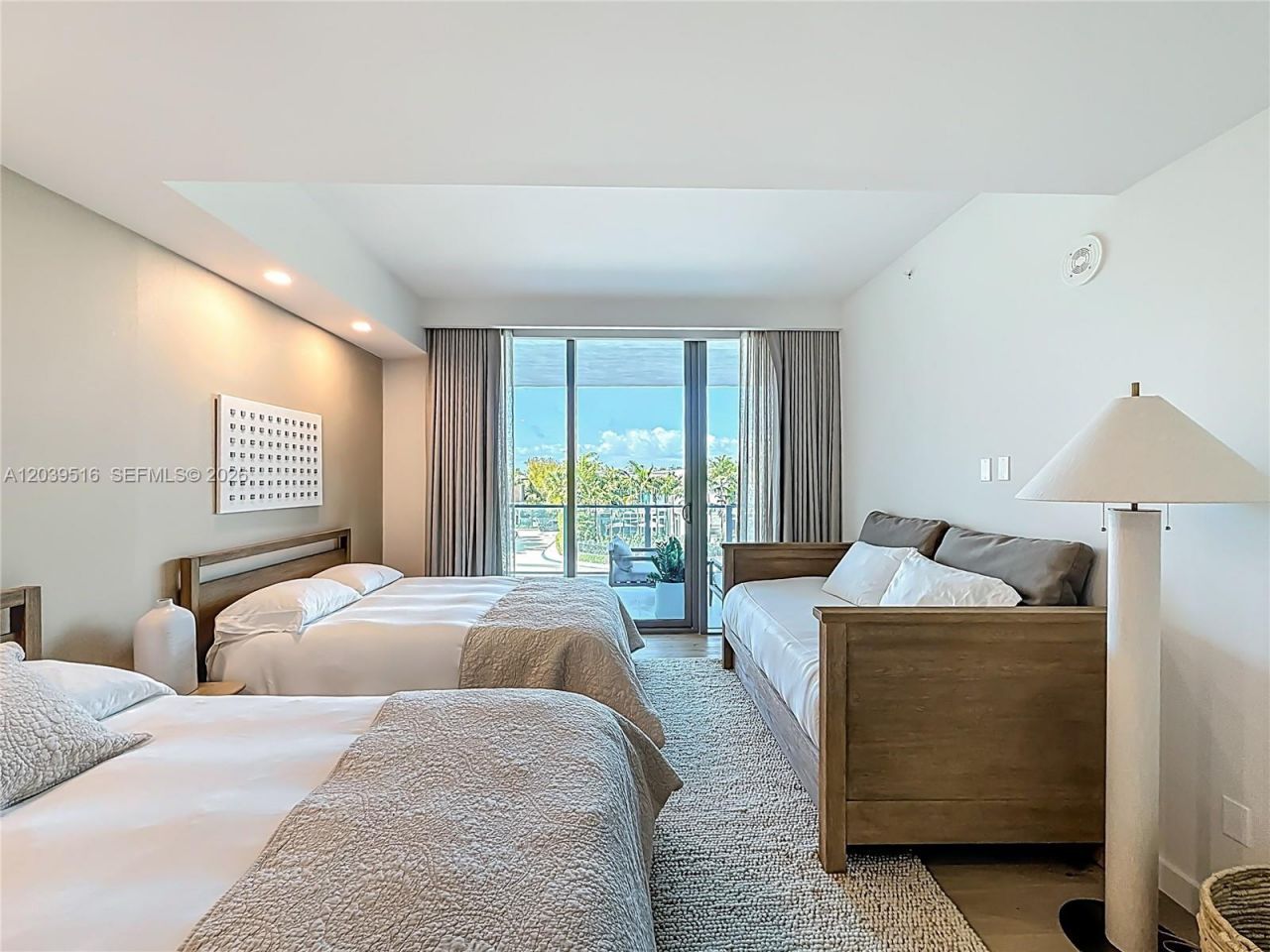 350 Ocean Dr , Unit 305N, Key Biscayne, FL 33149 Photo