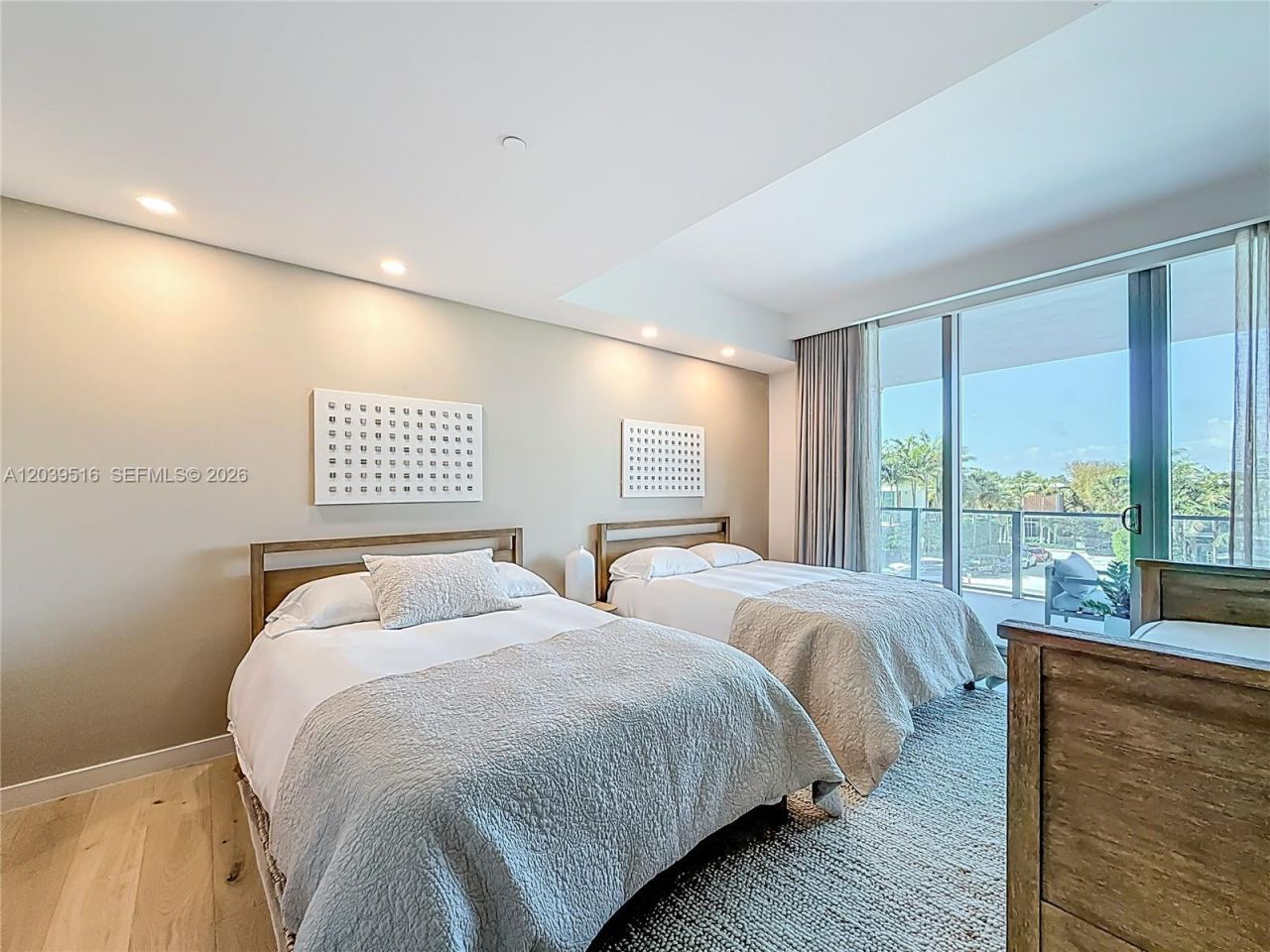 350 Ocean Dr , Unit 305N, Key Biscayne, FL 33149 Photo