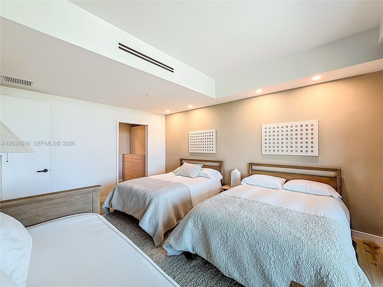 350 Ocean Dr , Unit 305N, Key Biscayne, FL 33149 Photo