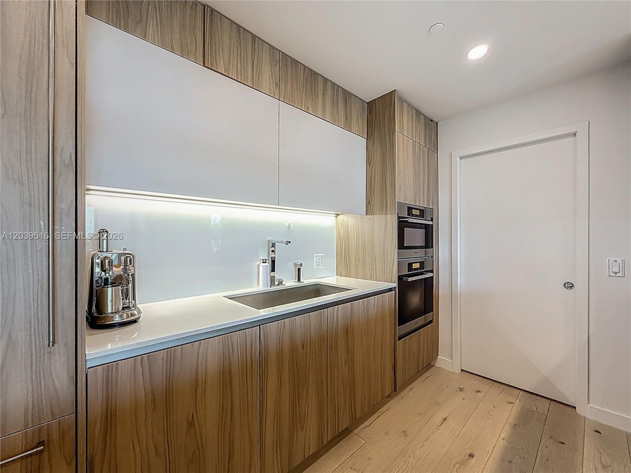 350 Ocean Dr , Unit 305N, Key Biscayne, FL 33149 Photo