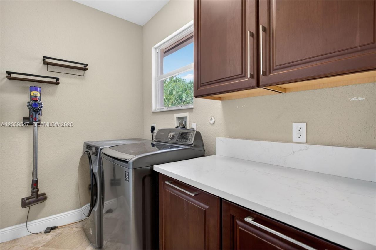 4907 Cypress Way , Coconut Creek, FL 33073 Photo