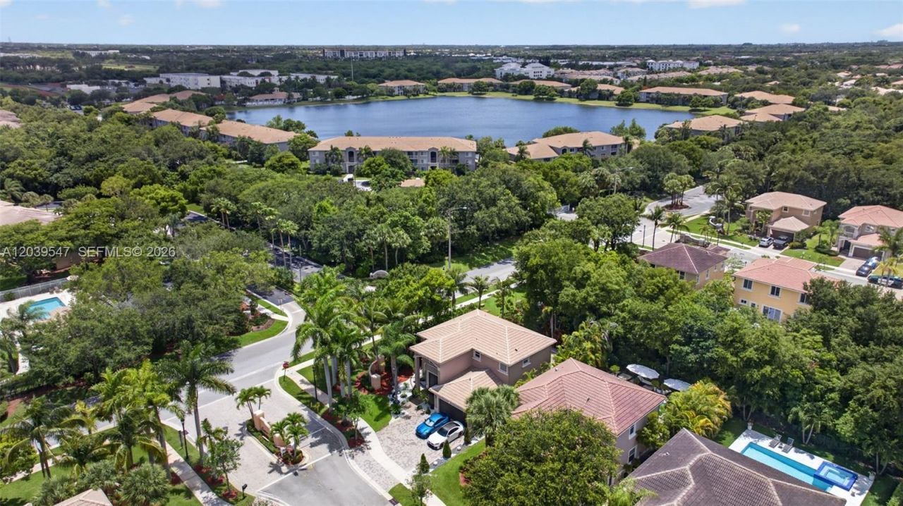 4907 Cypress Way , Coconut Creek, FL 33073 Photo