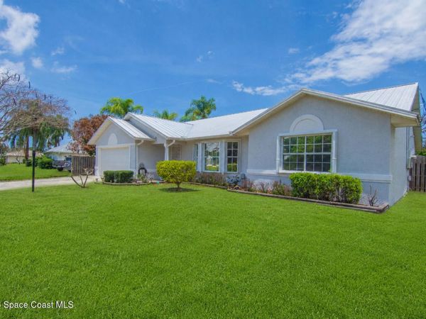 474 Arbor Street , Sebastian, FL 32958