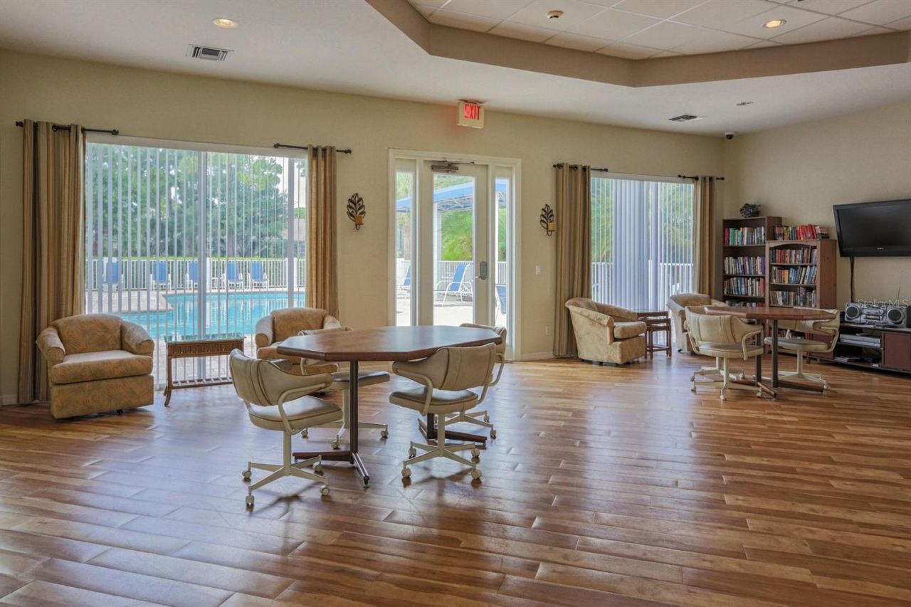 905 Bramley Court, Unit 9, Venice, FL 34293 Photo