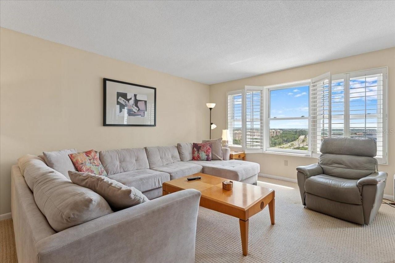 5220 Brittany Drive S, Unit 1501, Saint Petersburg, FL 33715 Photo