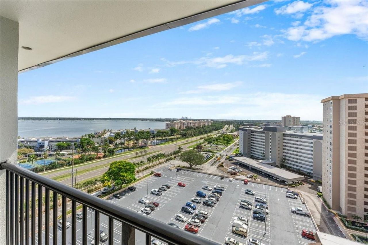 5220 Brittany Drive S, Unit 1501, Saint Petersburg, FL 33715 Photo