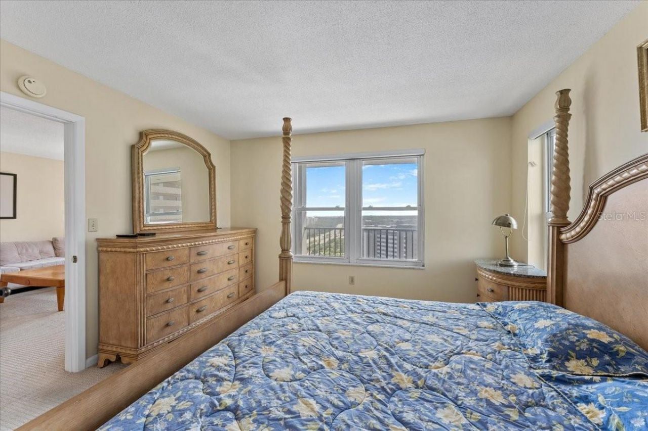 5220 Brittany Drive S, Unit 1501, Saint Petersburg, FL 33715 Photo