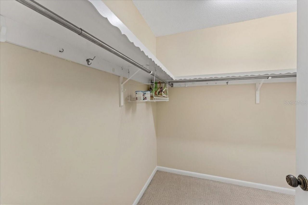 5220 Brittany Drive S, Unit 1501, Saint Petersburg, FL 33715 Photo