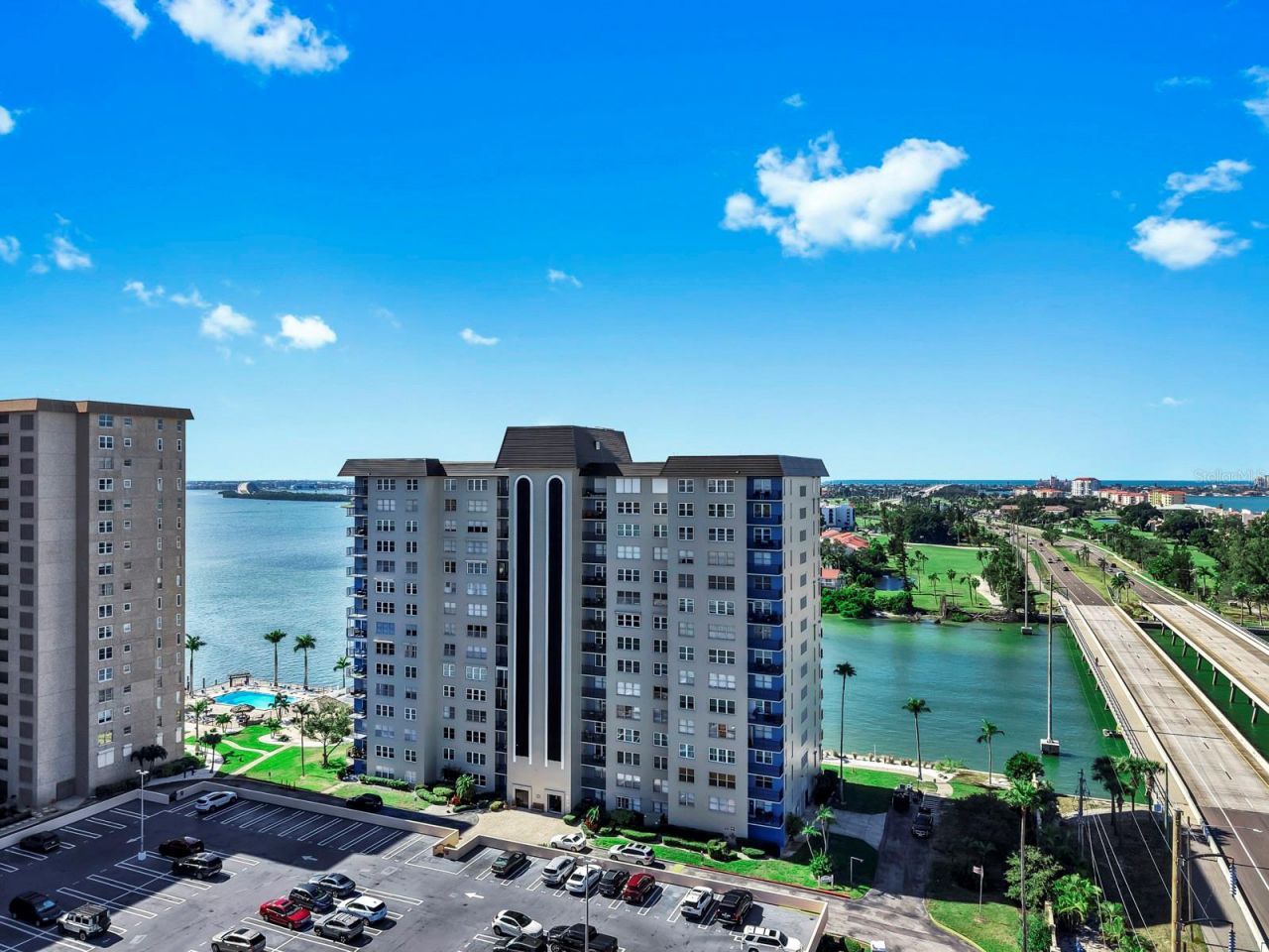5220 Brittany Drive S, Unit 1501, Saint Petersburg, FL 33715 Photo