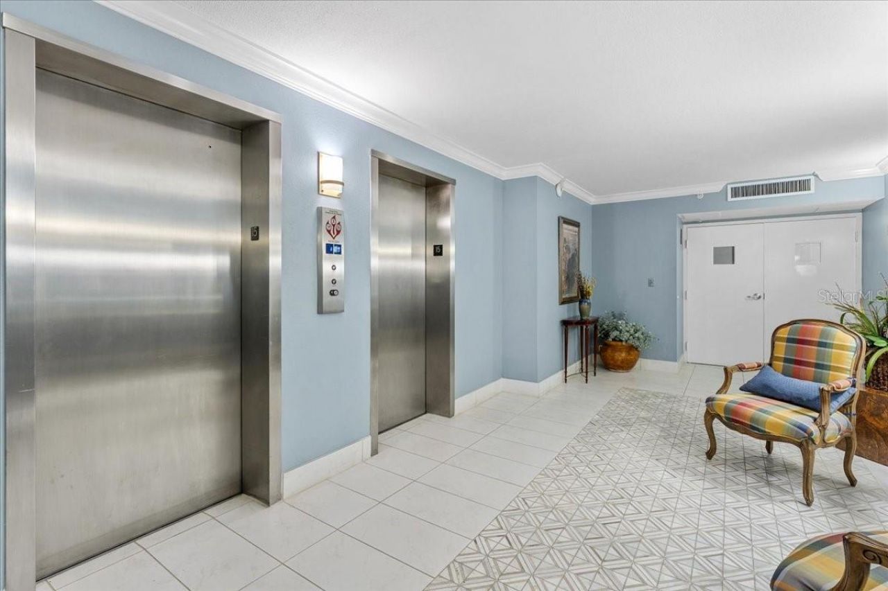 5220 Brittany Drive S, Unit 1501, Saint Petersburg, FL 33715 Photo
